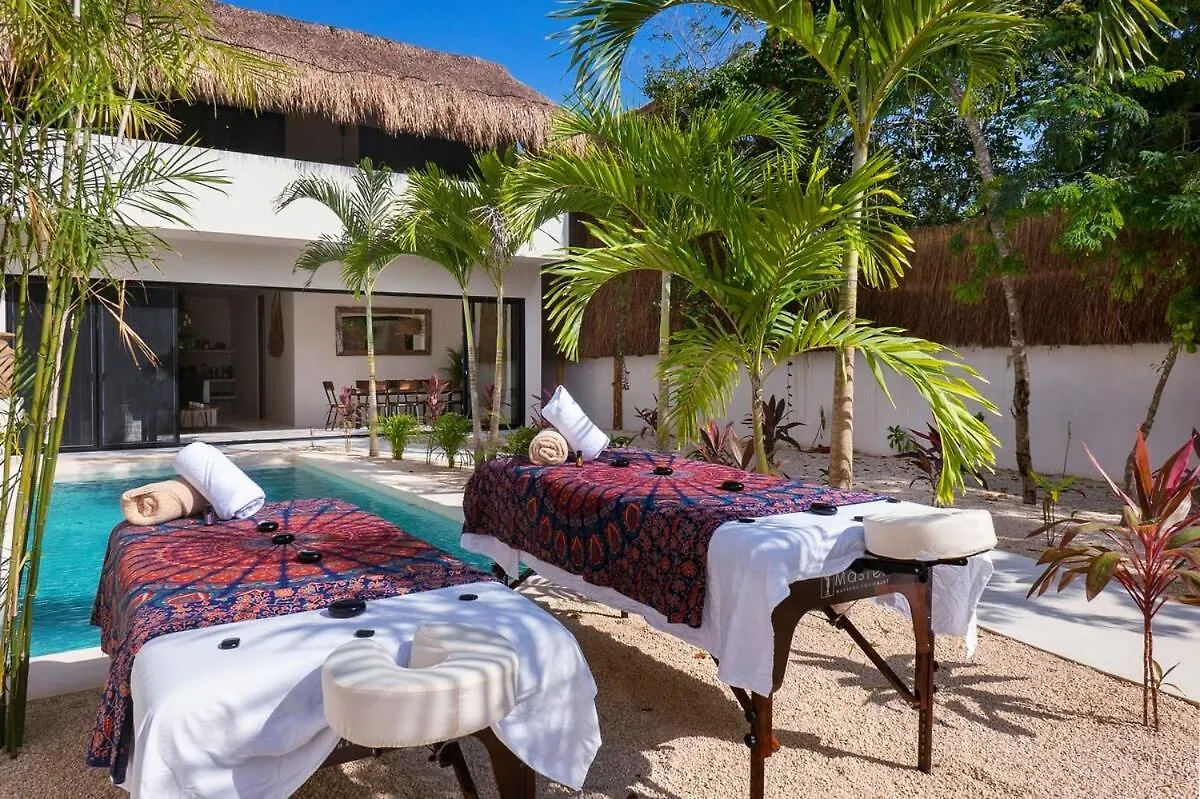 Jungle 3Br Villa, Garden & Pool, La Veleta Тулум Дом отдыха