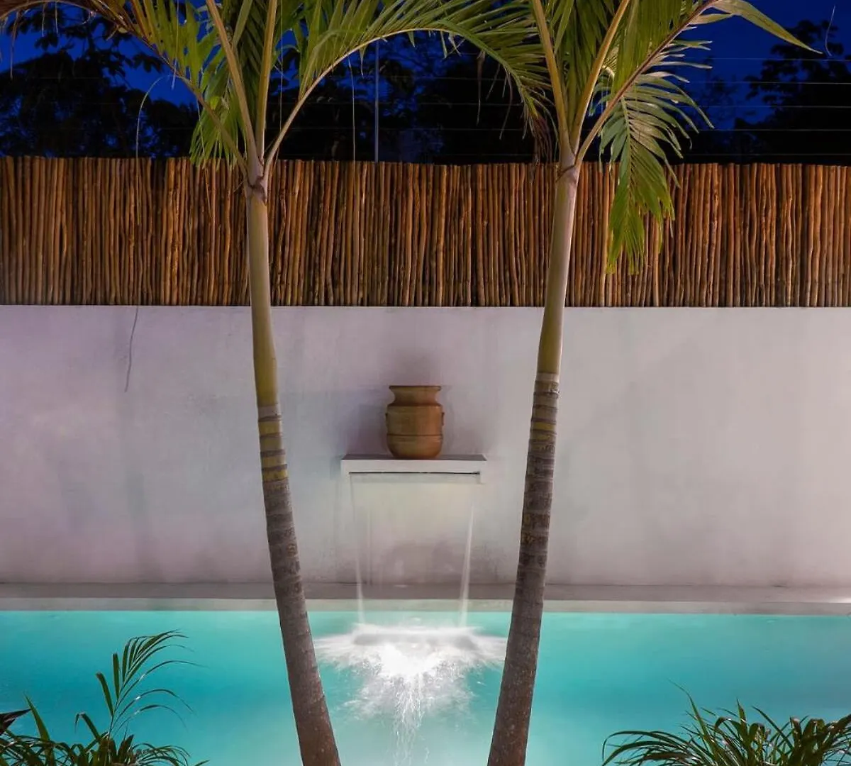 Дом отдыха Jungle 3Br Villa, Garden & Pool, La Veleta Тулум Мексика